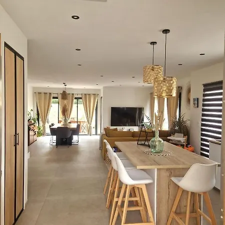 Villa Superbe Avec Piscine.
